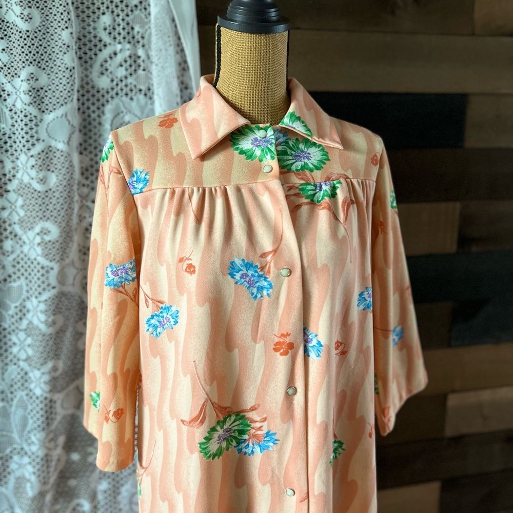 Vintage Floral Peach Orange Floral Snap Button Front Nightgown Size 12 - Picture 12 of 12